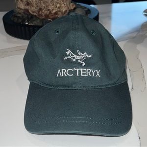 NWOT Arc’teryx Hat